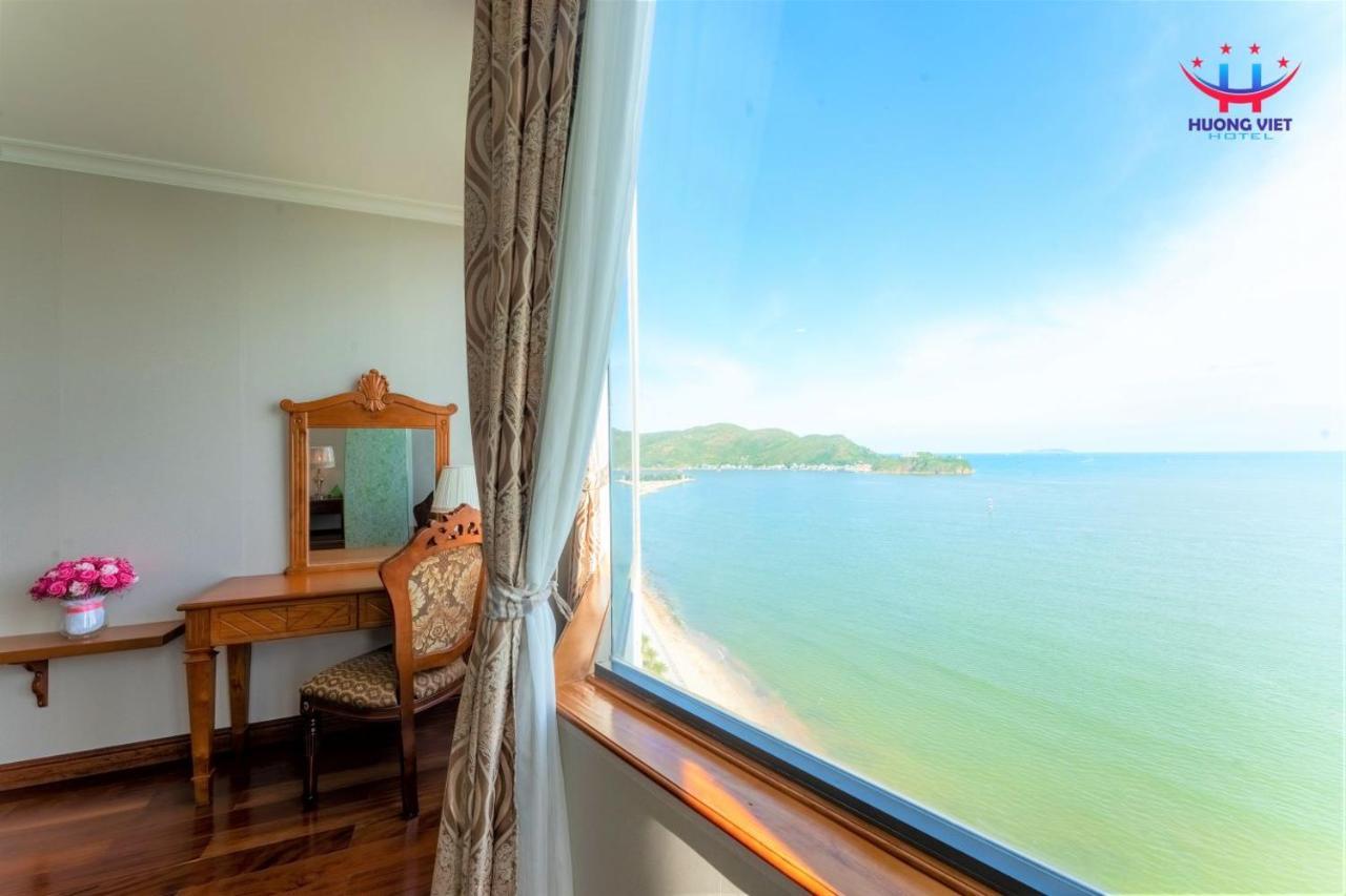 Huong Viet Hotel Quy Nhon - Beachfront Exteriör bild