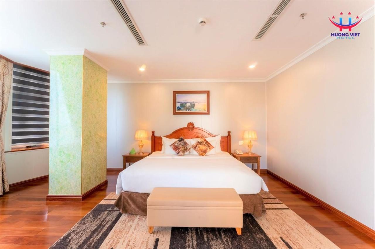 Huong Viet Hotel Quy Nhon - Beachfront Exteriör bild