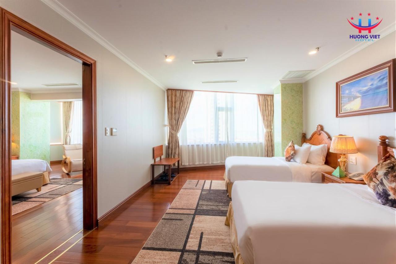 Huong Viet Hotel Quy Nhon - Beachfront Exteriör bild